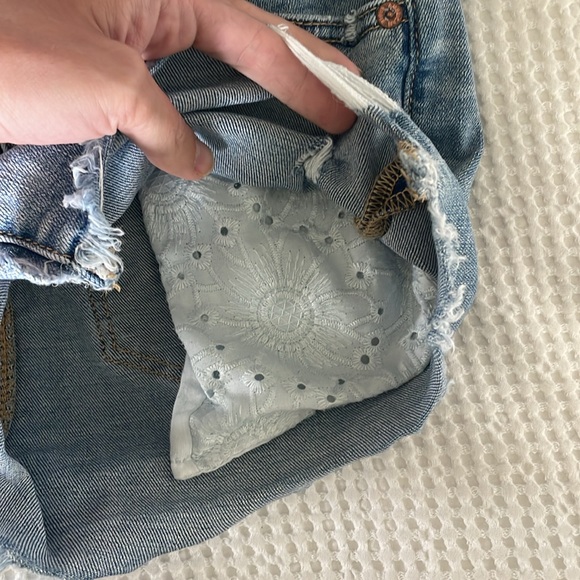 American Eagle shorts size 10 - Picture 3 of 8